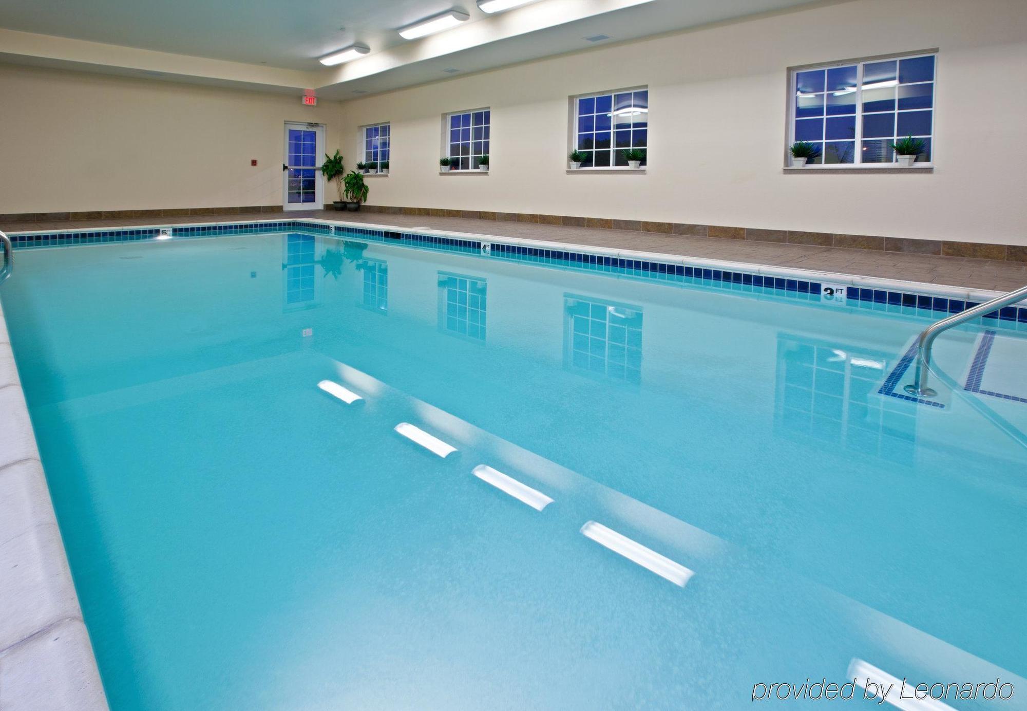 Candlewood Suites Louisville North By Ihg Clarksville  Exteriör bild
